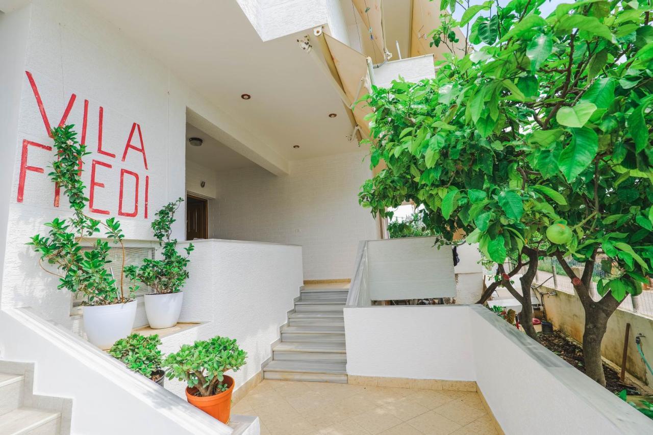 Vila Fredi 사밀 외부 사진